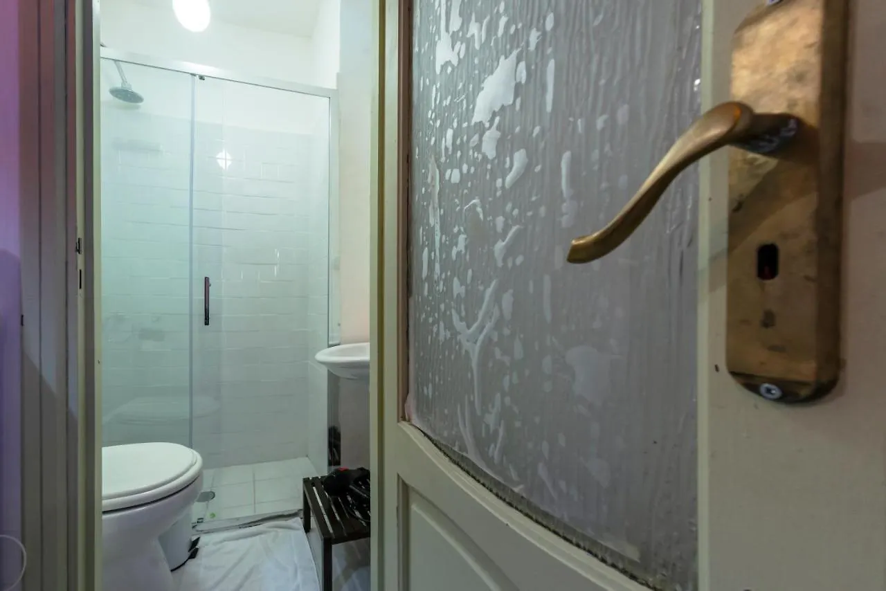 Charming Apartment With Balcony In The Historic Center Napoli 0*,