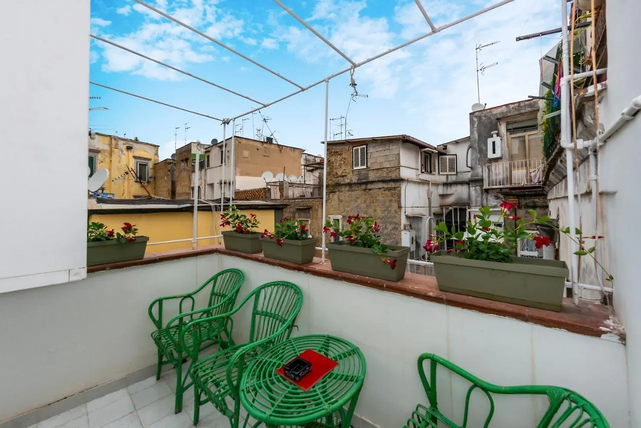 Charming Apartment With Balcony In The Historic Center Napoli