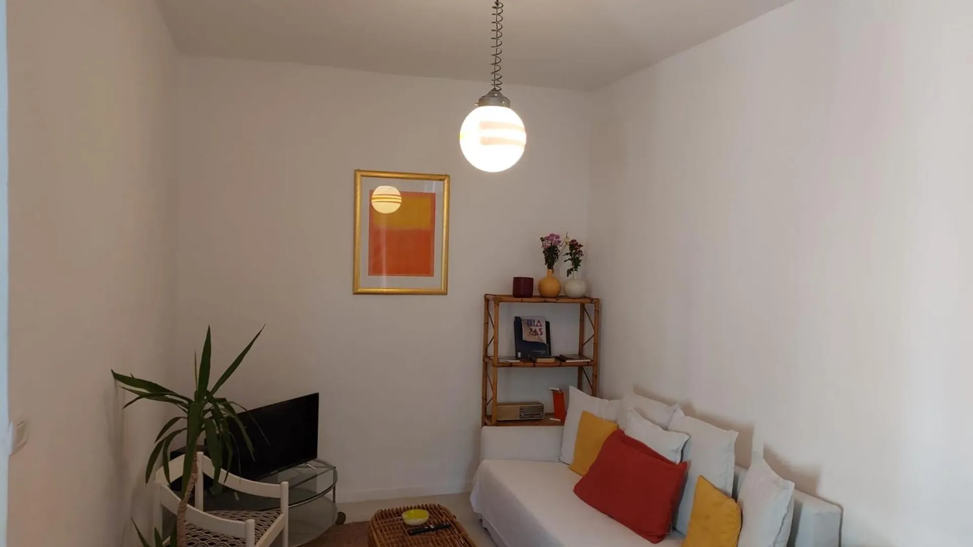 Charming Apartment With Balcony In The Historic Center Napoli
